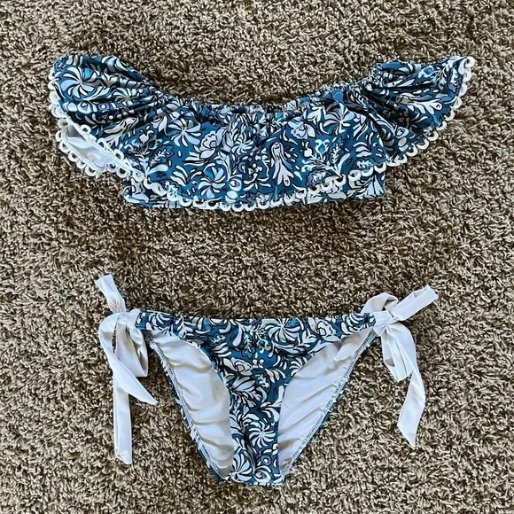 Floral Off-Shoulder Bikini Set - Picture 1 of 5